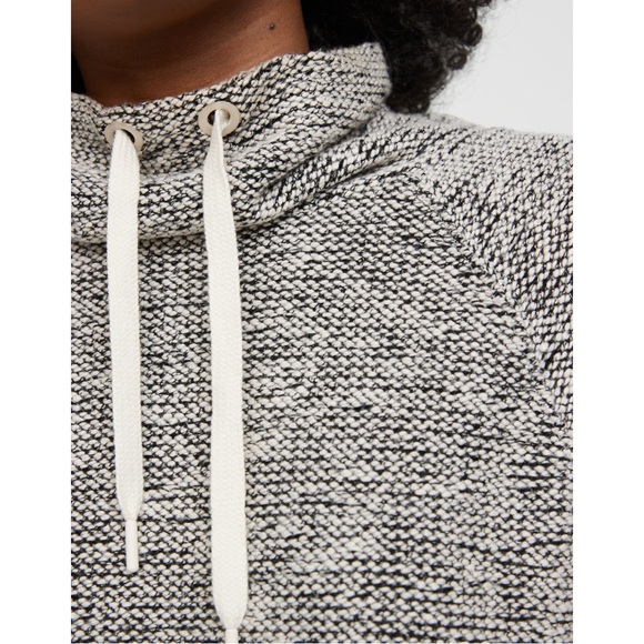 NWOT Aerie Offline Snowday Set TOP ONLY | Matching Mockneck Sweatshirt - Picture 2 of 7